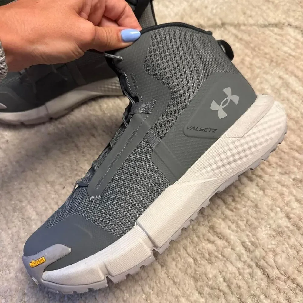 Under Armour Men's Grey Hiking Boots